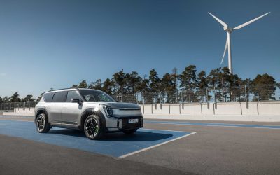 Fart, flärd och komfort: Kia lanserar två eldrivna GT-bilar